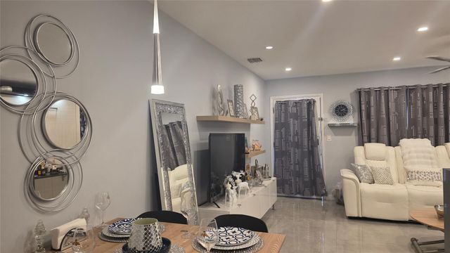 15610 NE 6th Ave 36D, Miami, FL 33162