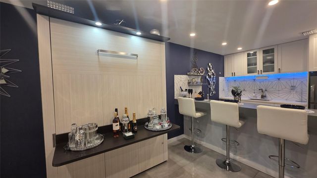 15610 NE 6th Ave 36D, Miami, FL 33162