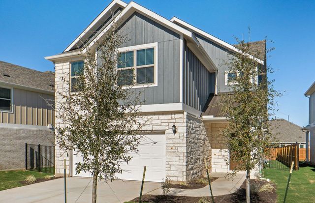 109 Ventura DR, Liberty Hill, TX 78642