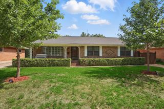 2915 Touraine Drive, Dallas, TX 75211
