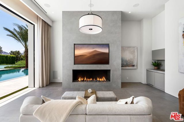 52435 Ross Avenue, La Quinta, CA 92253