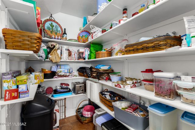 239 S Eastern Dawn Avenue, Tucson, AZ 85748