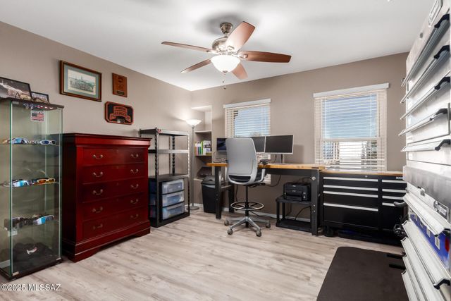 239 S Eastern Dawn Avenue, Tucson, AZ 85748