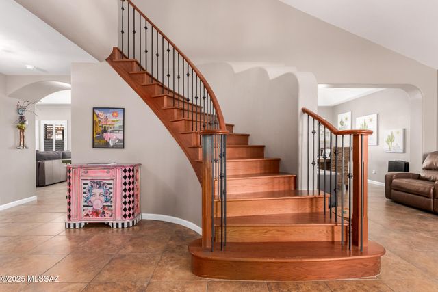 239 S Eastern Dawn Avenue, Tucson, AZ 85748