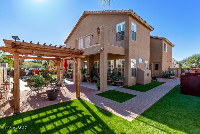 239 S Eastern Dawn Avenue, Tucson, AZ 85748