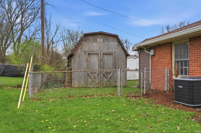 3425 W Brook Drive, Muncie, IN 47304