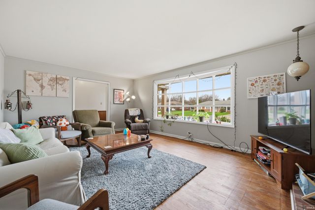 3425 W Brook Drive, Muncie, IN 47304