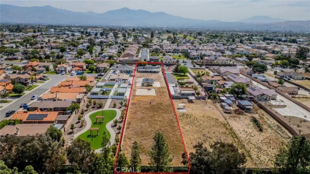 732 S Acacia, Rialto, CA 92376