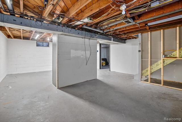 338 Browning Avenue, Flint, MI 48507