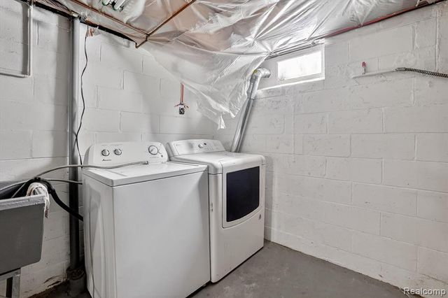 338 Browning Avenue, Flint, MI 48507