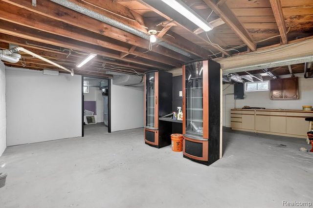 338 Browning Avenue, Flint, MI 48507