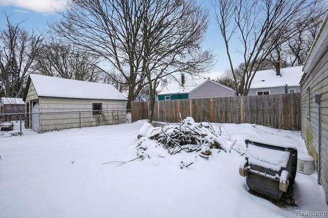 338 Browning Avenue, Flint, MI 48507