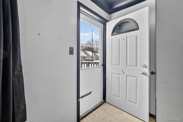 338 Browning Avenue, Flint, MI 48507