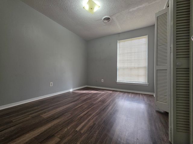 3366 LONE ROCK DR, Memphis, TN 38128