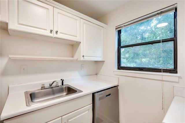 317 3rd Street NE 5, Atlanta, GA 30308