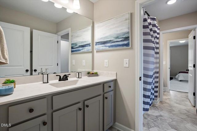 174 Split Rock Way, Zebulon, NC 27597