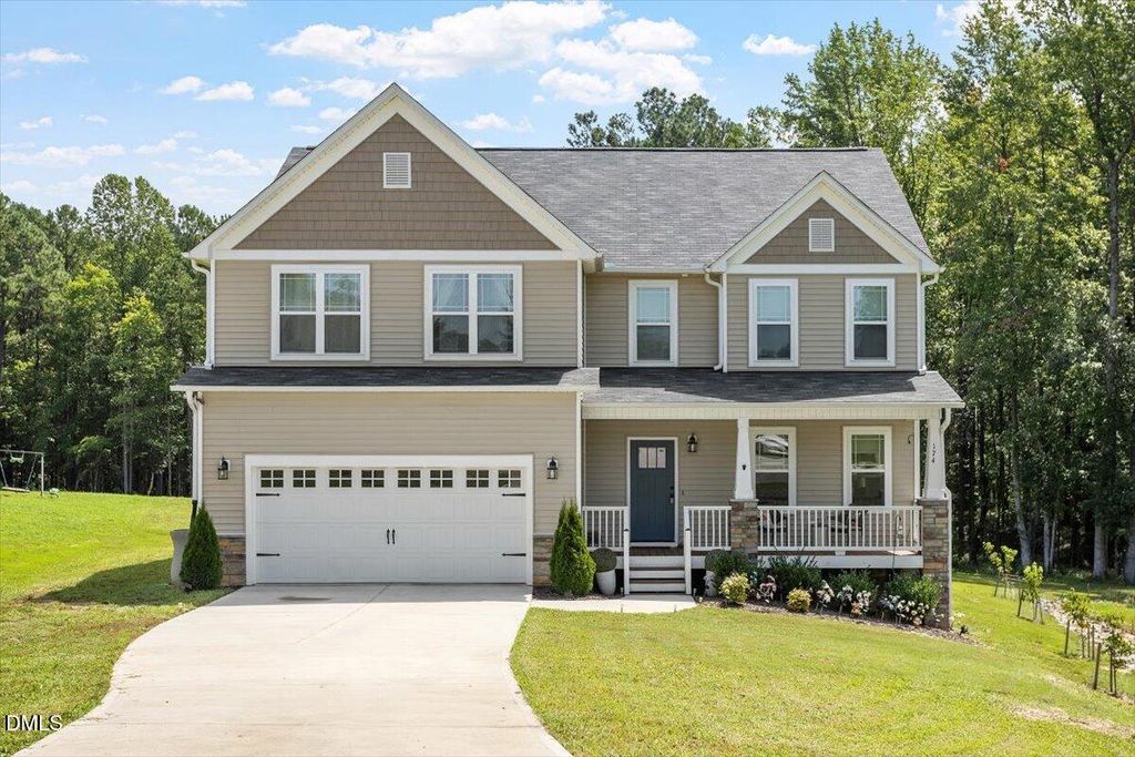174 Split Rock Way, Zebulon, NC 27597