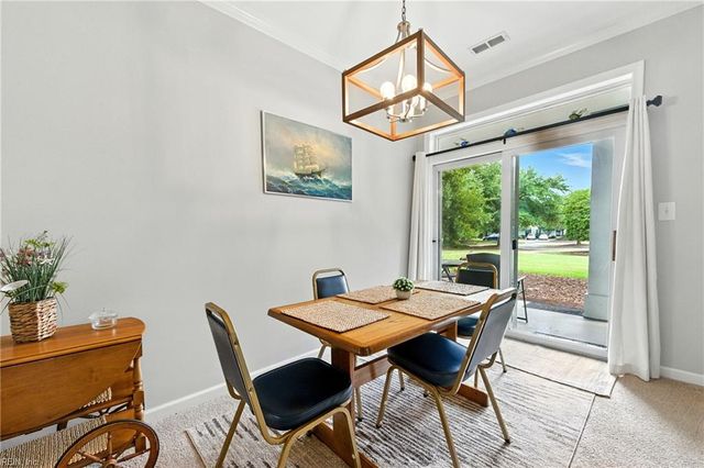 1003 High Dunes Quay Apt 101, Hampton, VA 23664