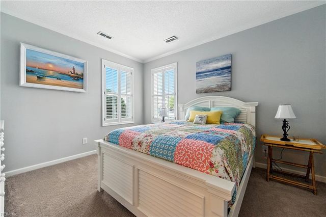 1003 High Dunes Quay Apt 101, Hampton, VA 23664