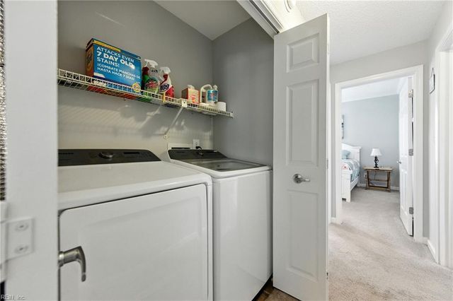 1003 High Dunes Quay Apt 101, Hampton, VA 23664