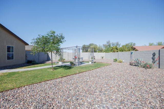 274 W WATSON Court, Casa Grande, AZ 85122