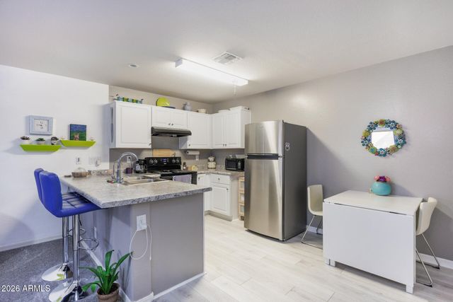 274 W WATSON Court, Casa Grande, AZ 85122