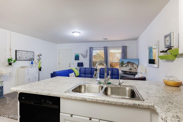 274 W WATSON Court, Casa Grande, AZ 85122