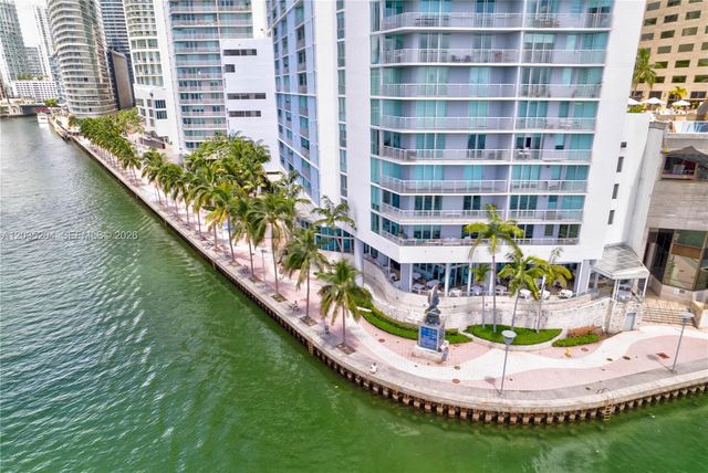 335 S Biscayne Blvd 3108, Miami, FL 33131