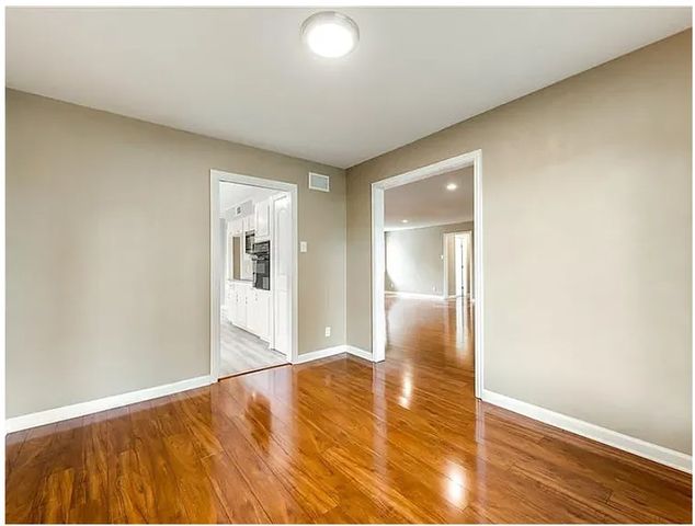 6826 Kingsbury Drive, Dallas, TX 75231