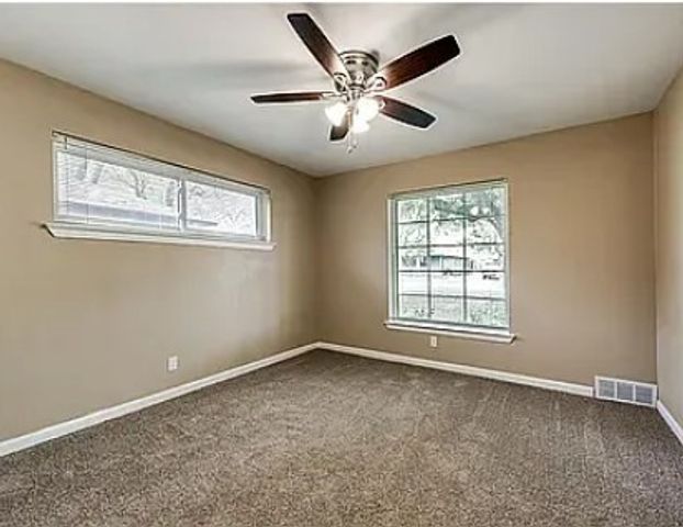 6826 Kingsbury Drive, Dallas, TX 75231