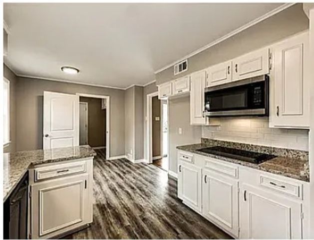 6826 Kingsbury Drive, Dallas, TX 75231