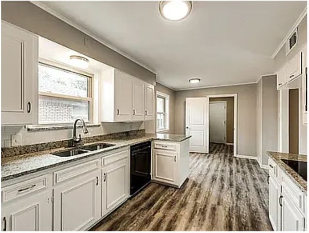 6826 Kingsbury Drive, Dallas, TX 75231