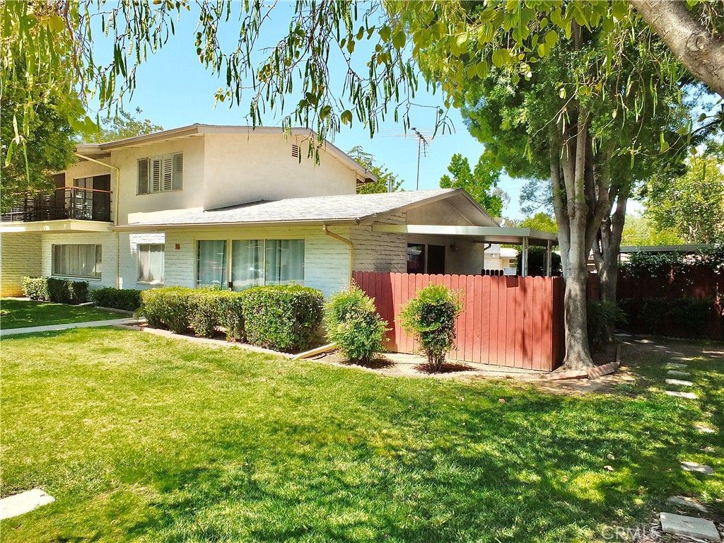 111 N Center, Redlands, CA 92373
