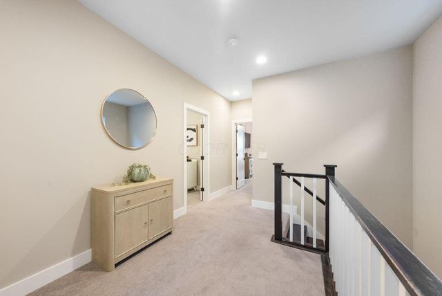 954 W 1st Avenue, Grandview Heights, OH 43212