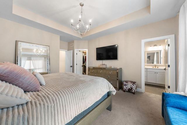 954 W 1st Avenue, Grandview Heights, OH 43212