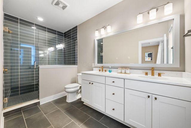 954 W 1st Avenue, Grandview Heights, OH 43212