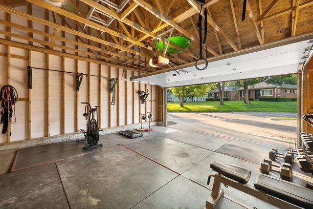 954 W 1st Avenue, Grandview Heights, OH 43212