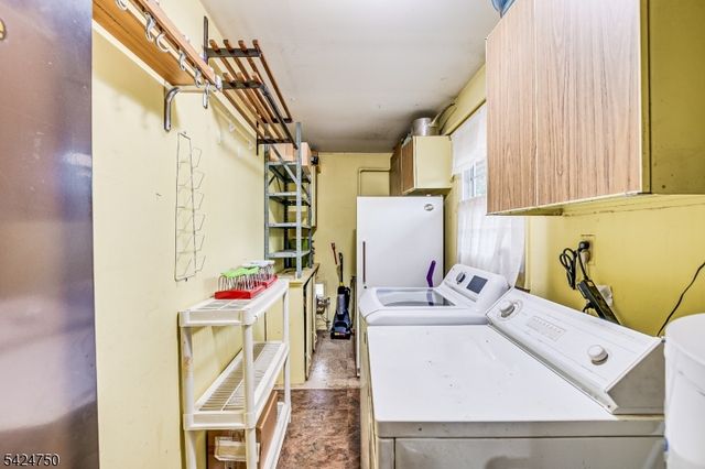 27 Landry Rd, Franklin Twp., NJ 08873