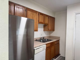 2020 Continental Ave Apt 111, Tallahassee, FL 32304