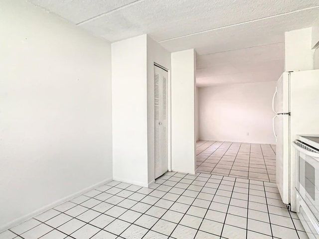 714 Michigan Ct Apt 2, St Cloud, FL 34769