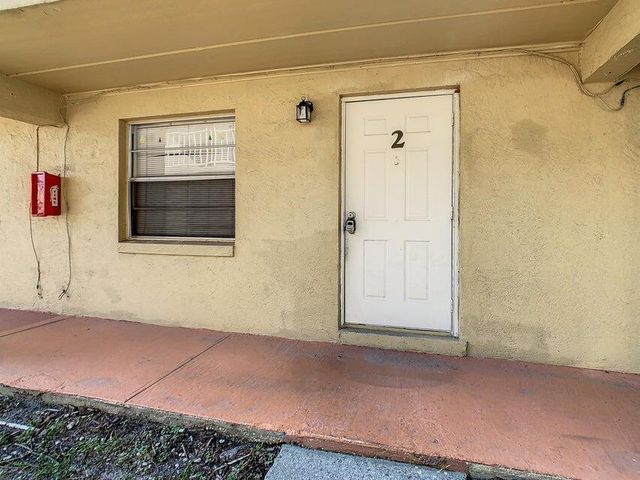 714 Michigan Ct Apt 2, St Cloud, FL 34769