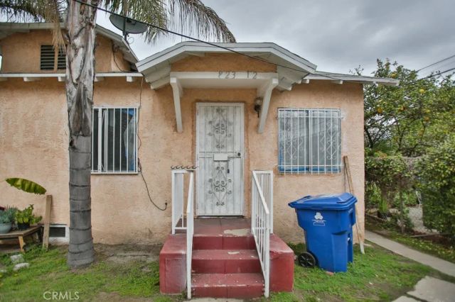823 W 81st Street, Los Angeles, CA 90044