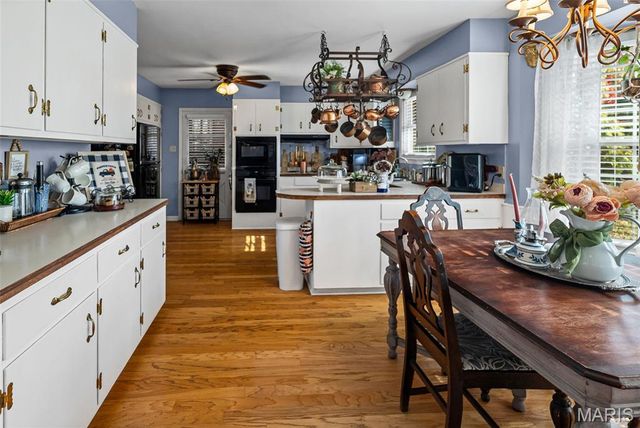 3838 Omega Street, Alton, IL 62002