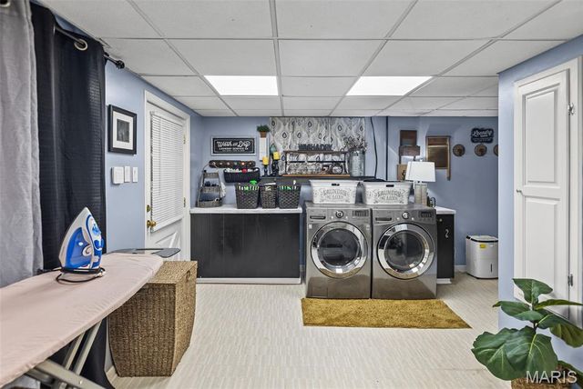 3838 Omega Street, Alton, IL 62002