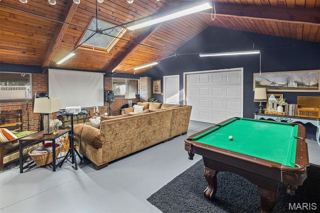 3838 Omega Street, Alton, IL 62002