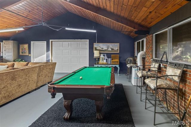 3838 Omega Street, Alton, IL 62002