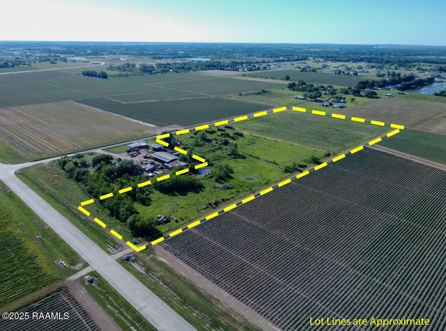 900 S Larriviere Road, Youngsville, LA 70592