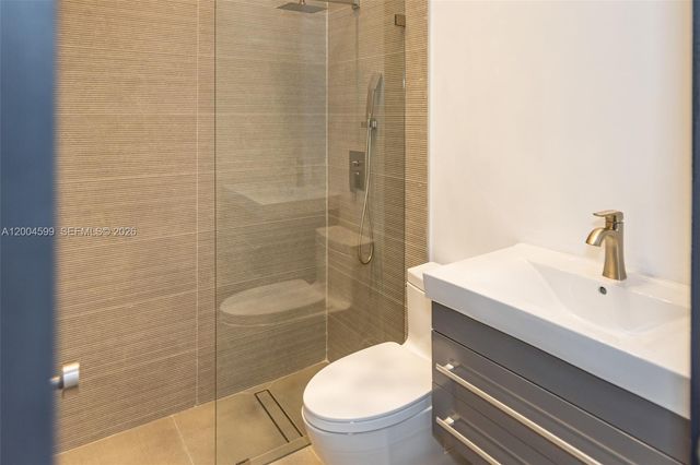 2440 N Shore Ter, Miami Beach, FL 33141