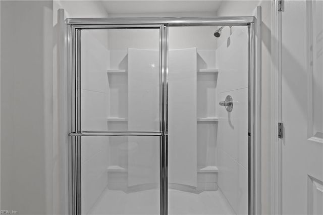 408 Forecastle ST, Portsmouth, VA 23702