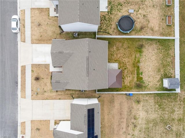 408 Forecastle ST, Portsmouth, VA 23702